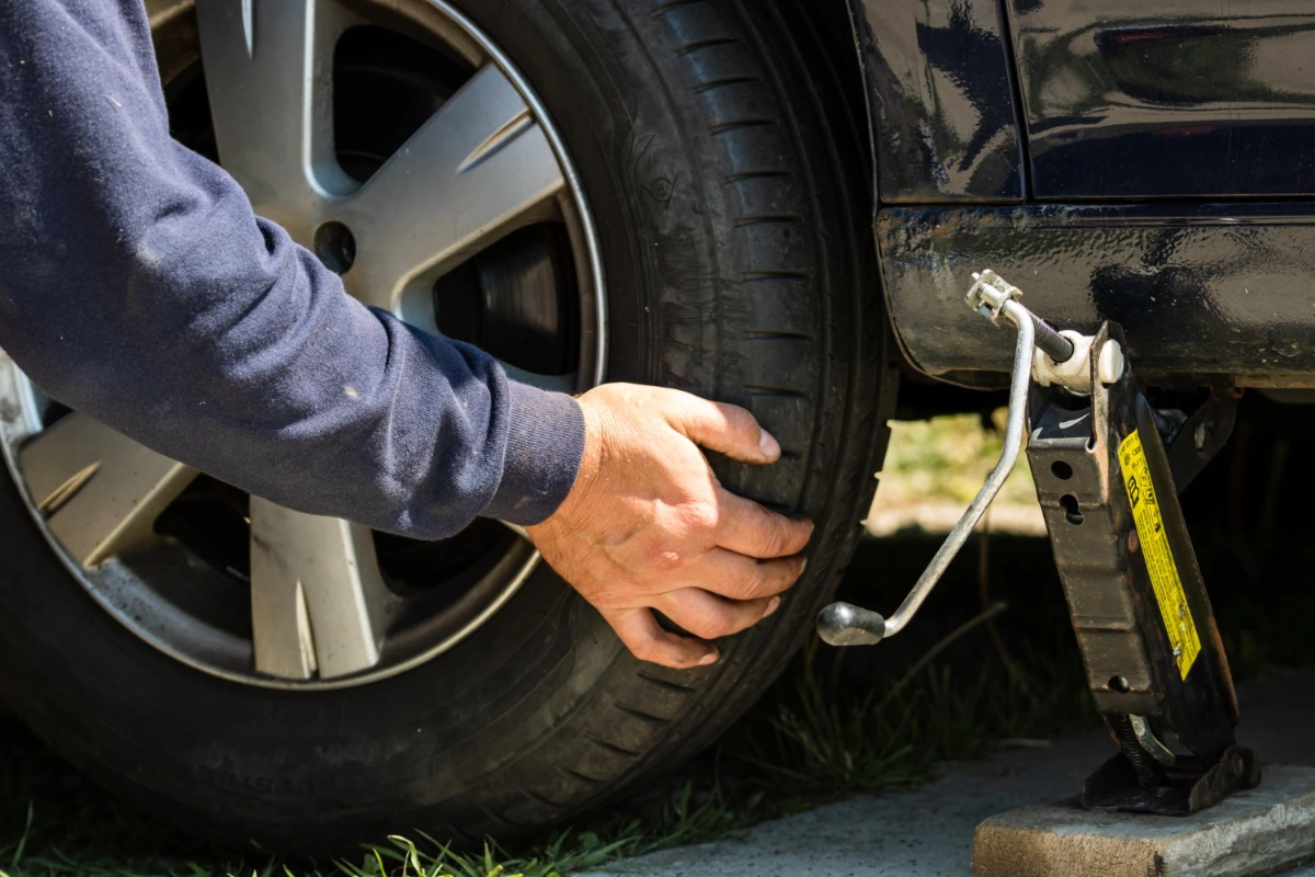פנצ'ריה ניידת ברמת גן שירות מהיר עד הרכב